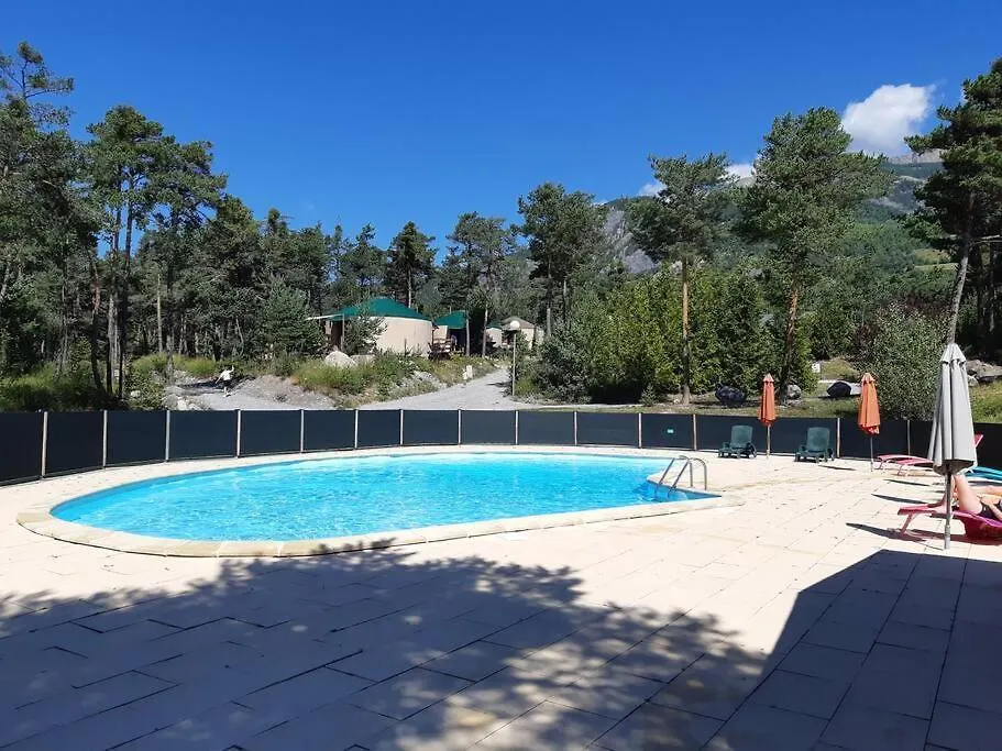 Bungalow De Charme Dans Parc Residentiel Piscine Saint-Pons 0*,